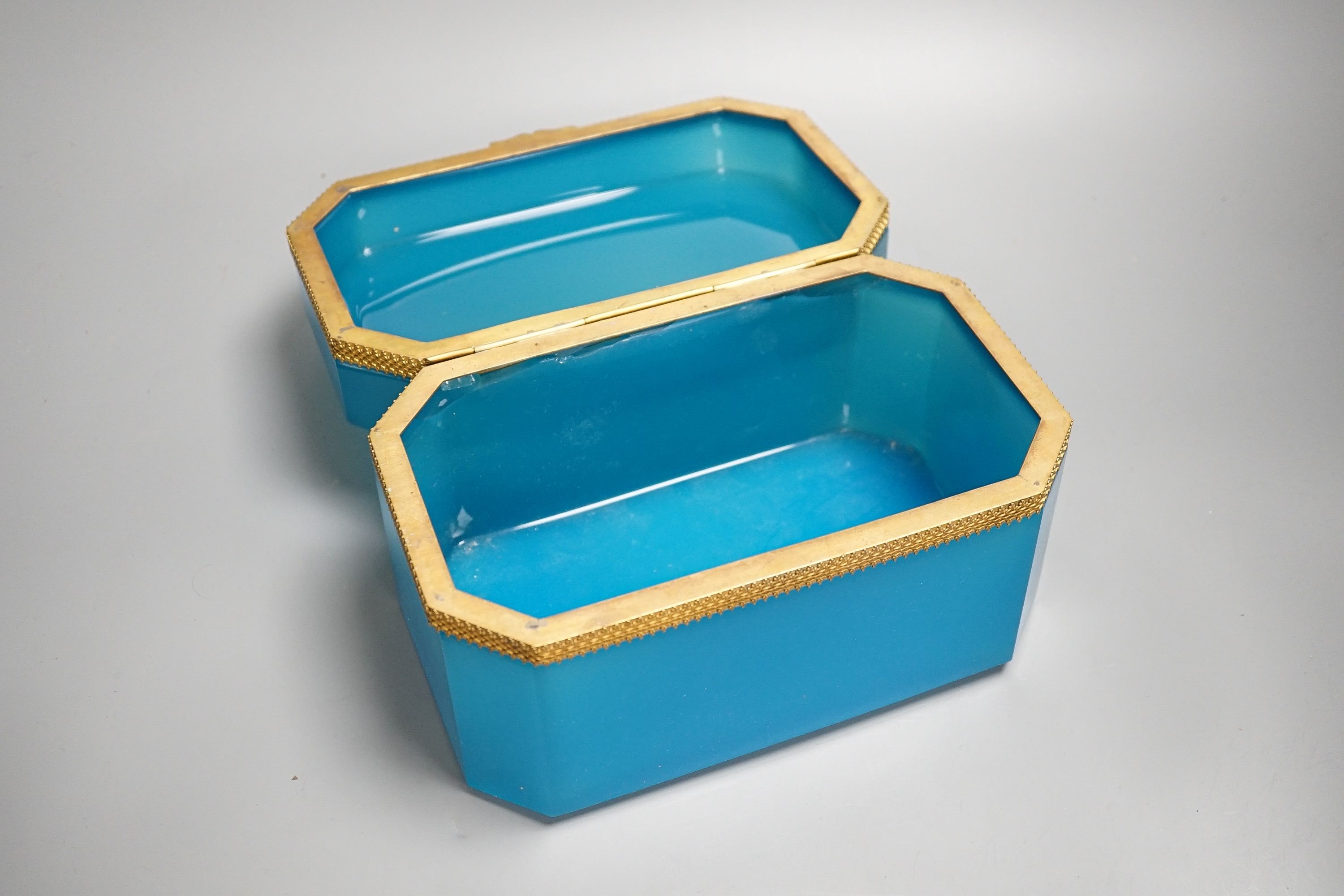 A large opaline blue glass casket, late 19th century, width 23cm height 13.5cm (a.f.)